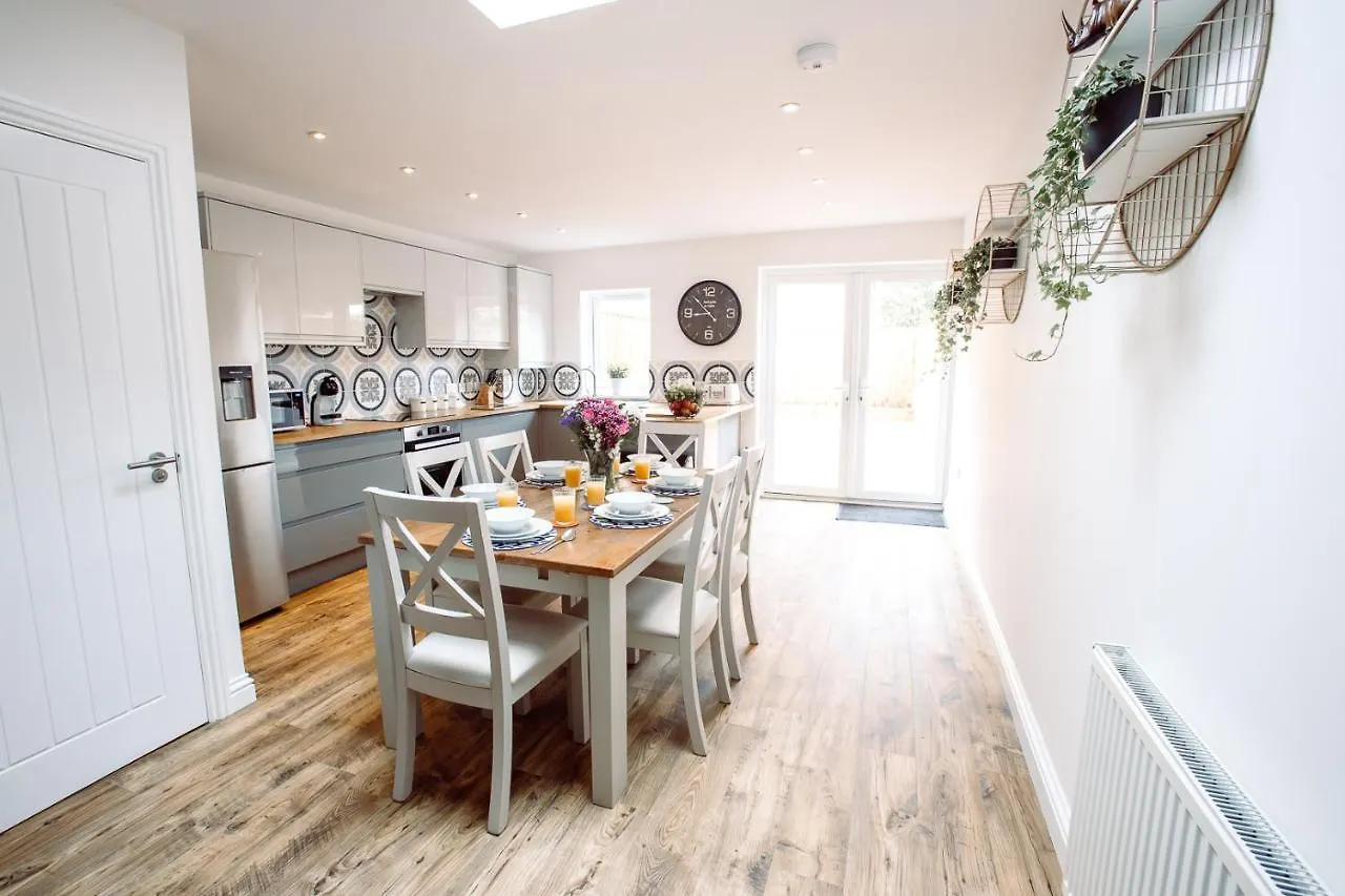 Tatil Evi Chute House 4 Bed House Private Garden City Ccenter Exeter Birleşik Krallık